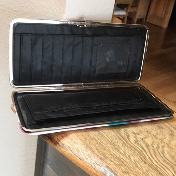 New Colorful Clutch Clutch - Picture 9 of 15